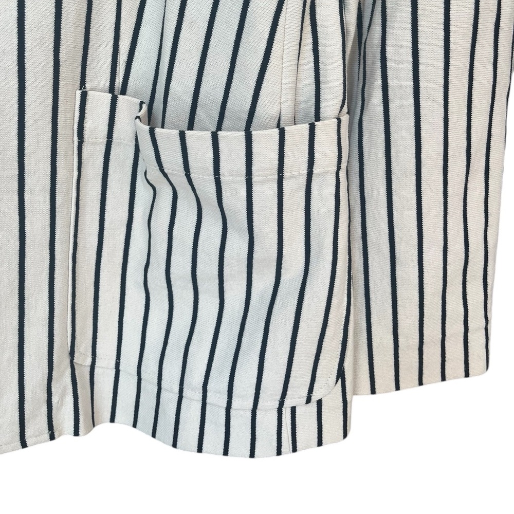 Polo by Ralph Lauren White Navy Striped Blazer with Crest✔️ - Picture 3 of 11
